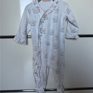 Baby Club Chic 100% Pima cotton footie Pink and White ruffled edge girls 6-9mo